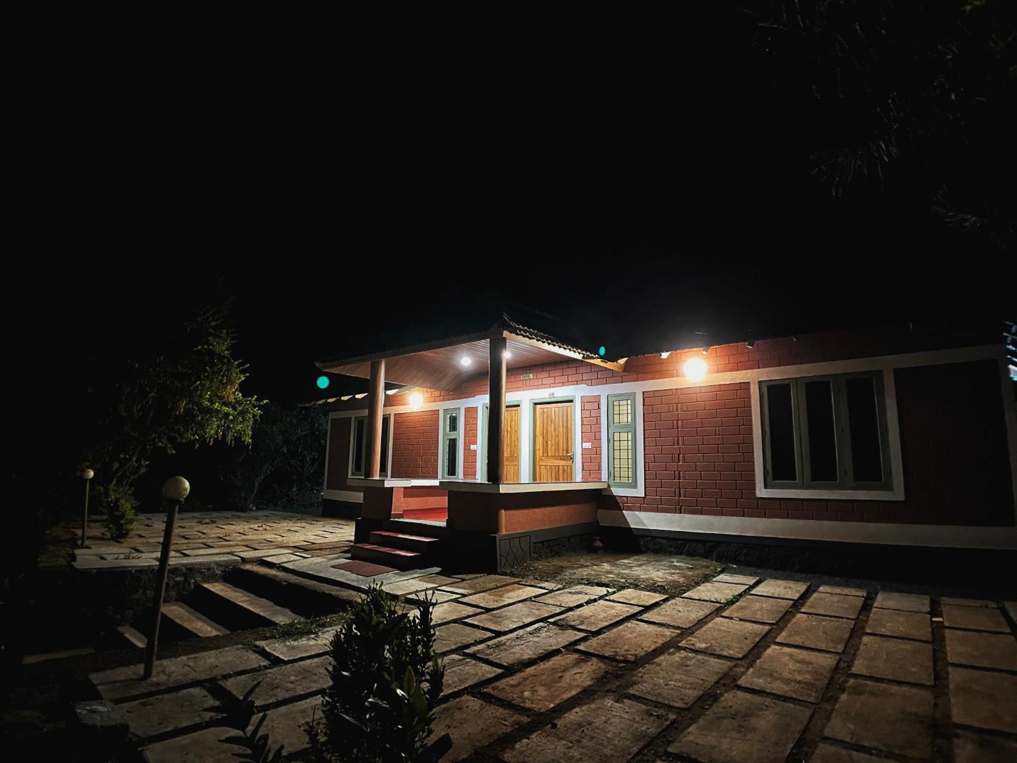 Mahout Resort Wayanad - An Experiential Jungle Stay With Waterfall Kalpatta Exterior foto